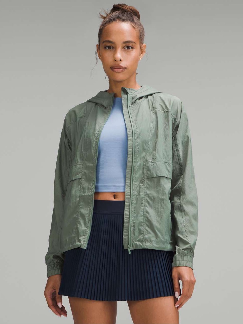Lululemon Hood Lite Packable Jacket in Grey Eucalyptus